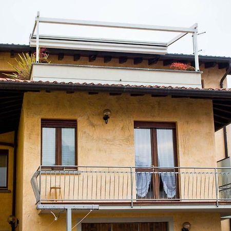 Appartamento Clivo Solto Collina Dış mekan fotoğraf